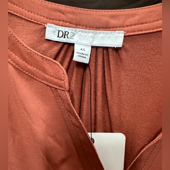 DR2 loose fit long blouse. Burnt orange. Size XS  (fits like a Small) - Picture 7 of 7